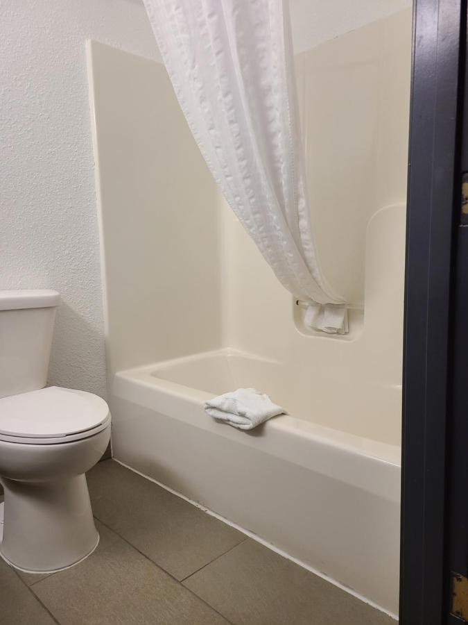 Americinn By Wyndham, Galesburg, Il Экстерьер фото